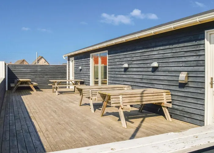 Дом отдыха 4 Star In *