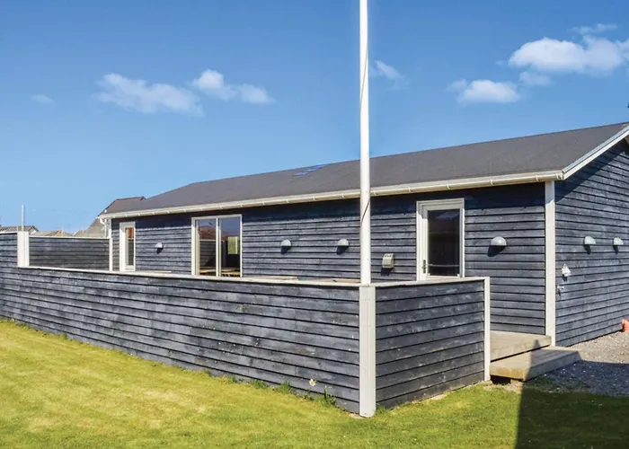 4 Star In Дом отдыха *